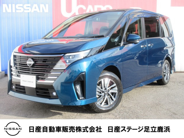 セレナ1.4 e-4ORCE ハイウェイスターV 4WD