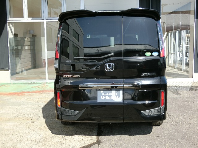 ステップワゴン1.5 スパーダ クールスピリット ホンダ センシング 4WD