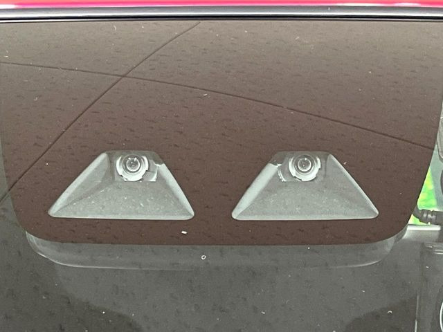 �y�X�}�[�g�A�V�X�g3�z���s���ɑO���̎ԗ�����F�����A�Փ˂������Ȏ��͌x��ƃu���[�L�ŏՓˉ���Ɣ�Q�y�����A�V�X�g�B�����S�Ƀh���C�u�����y���݂��������܂��B