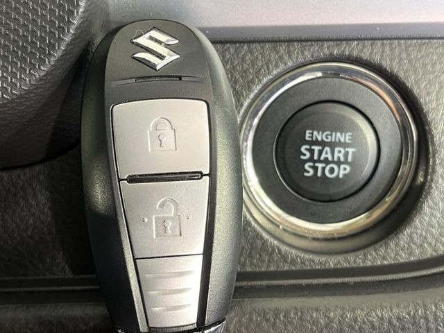 �y�L�[���X�X�^�[�g�V�X�e���z�J�o����|�P�b�g�ɓ��ꂽ�܂܂ł��h�A�̎{���E�������\�ȃX�}�[�g�L�[�𑕔��B�G���W���̃I���E�I�t�����J�M�����o���K�v����������Ƃ��Ă��֗��ł���