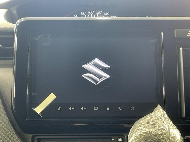 �y���[�J�[�����i�r�z�C���e���A�ɗn�����ރX�^�C���b�V���ȁu��p�݌v�v���[�J�[�i�r�𑕔��􎋔F���⑀�쐫�ȂǊ�{���\�ɂ��D��A���㎿�ȃJ�[���C�t�����y���݂��������܂��B