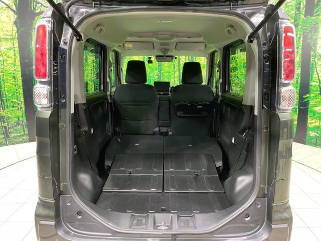 ���i�̂���������ʋ΁A���}���ɏ\���ȉ׎��X�y�[�X���m�ۂ��Ă���܂��B�Z�J���h�V�[�g��|���ƁA�傫�ȉו��̐ύڂ��\�ł���