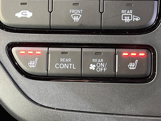 �y�V�[�g�q�[�^�[�z�������ɏd�󂷂�V�[�g�q�[�^�[!�G�A�R����葁�����܂��Ă����̂Ŋ�����̐l�����S�ł��ˁ�G�A�R���̉����͊������邩����A�Ƃ������ɂ����������߂ł��B