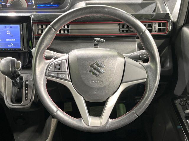 �y�����v�����X�e�A�����O�z�㎿�Ȋv���g�p���邱�ƂŁA��ɂ����������݂ƂĂ��^�]���₷���n���h���ł���