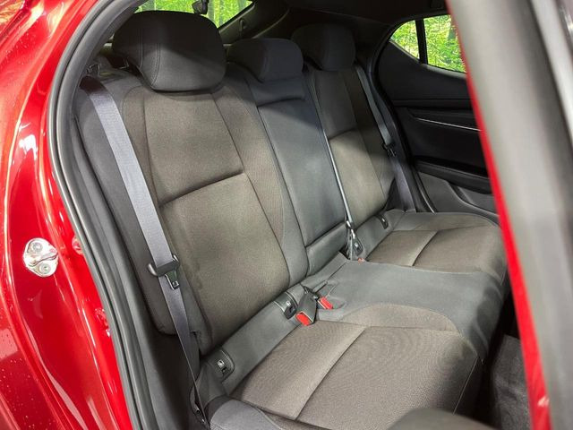 �h���C�o�[�ɂ���ĉ^�]���₷���|�W�V�����͈قȂ�A���̎Ԃ͂ǂ��Ȃ̂��s���Ȃ��Ƃ�����܂���ˁB�C�ɂȂ邨�Ԃ͓X���ŏ�荞��ł��m�F���������܂���