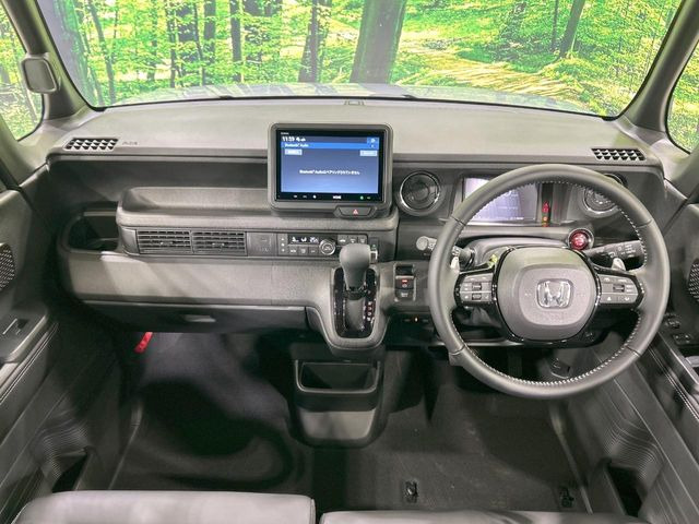 N-BOXカスタムターボ コーディネートスタイル モノトーン