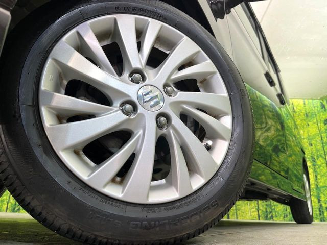 �y����14�C���`�A���~�z�C�[���z�O�ςɃ}�b�`���������A���~�z�C�[���𑕒����Ă���܂��B�e��ЊO�A���~�z�C�[����A�X�^�b�h���X�^�C�����戵�����Ă���܂��B���񂲑��k����������