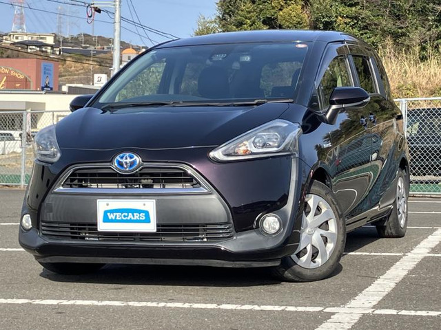 シエンタハイブリッド 1.5 G クエロ