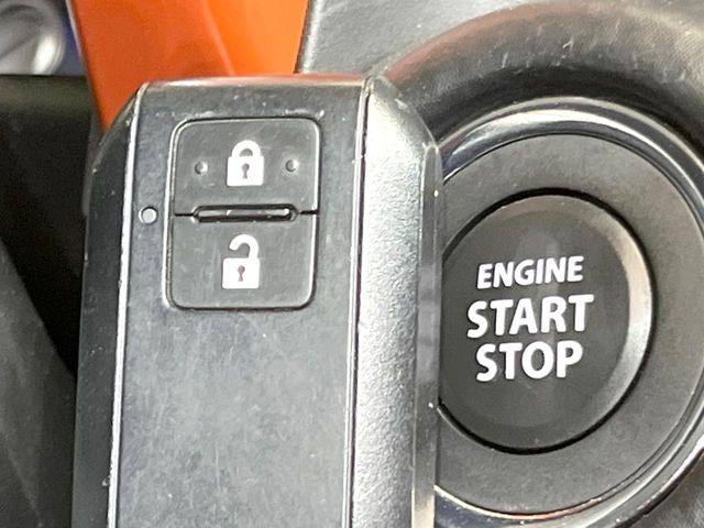 �y�L�[���X�X�^�[�g�V�X�e���z�J�o����|�P�b�g�ɓ��ꂽ�܂܂ł��h�A�̎{���E�������\�ȃX�}�[�g�L�[�𑕔��B�G���W���̃I���E�I�t�����J�M�����o���K�v����������Ƃ��Ă��֗��ł���