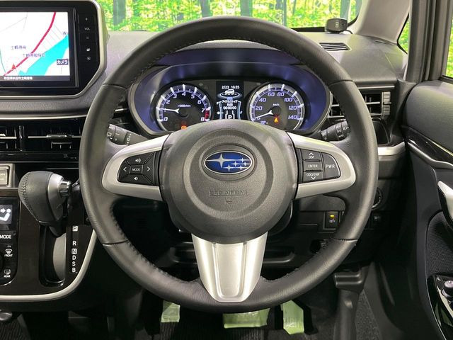 �y�����v�����X�e�A�����O�z�㎿�Ȋv���g�p���邱�ƂŁA��ɂ����������݂ƂĂ��^�]���₷���n���h���ł���