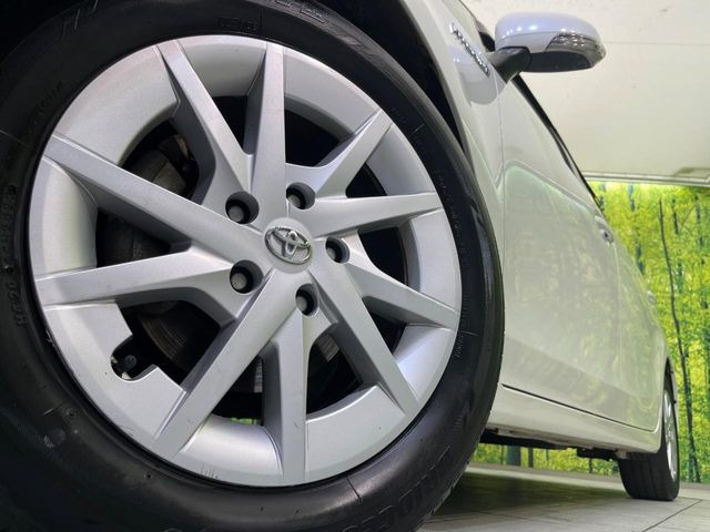 【純正16インチアルミホイール】外観にマッチした純正アルミホイールを装着しております。各種社外アルミホイールや、スタッドレスタイヤも取扱いしております。是非ご相談ください♪