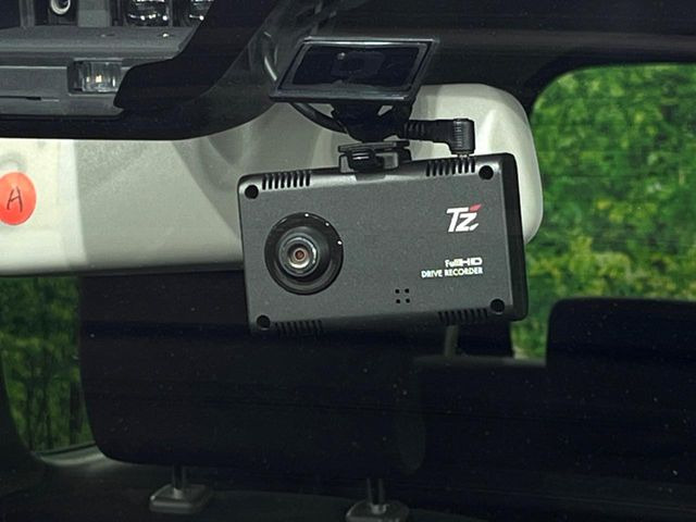 �y�h���C�u���R�[�_�[�z�h���C�u���R�[�_�[����!���s���͂������A������^�]�⎖�̂ɑ��������ہA�f���ŋL�^���A����̃��X�N�ɔ����܂��B���L�^�pSD�J�[�h�͂��q�l�����g�ł��������������K�v������܂��B