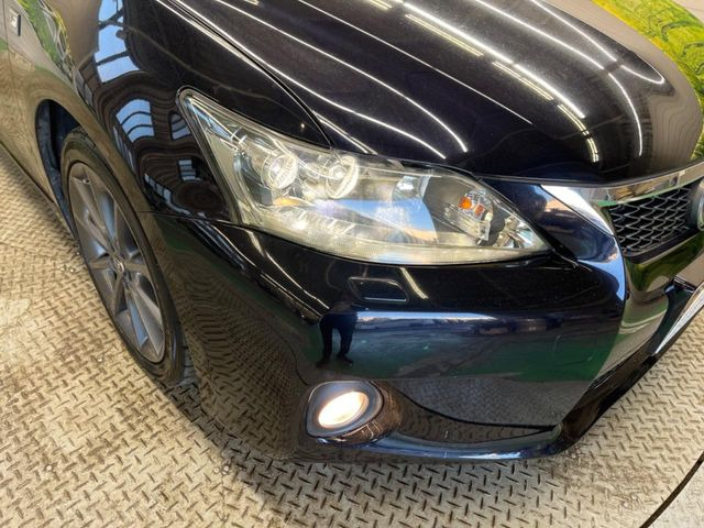 �yLED�w�b�h���C�g�z���V����ԑ��s�����ǍD�Ȏ��E���m�ۂ����S���ĉ^�]�ł��鍂�P�xLED�w�b�h���C�g�𑕔�!�_�����x�������A����d�͂��}�����Ă��܂��B