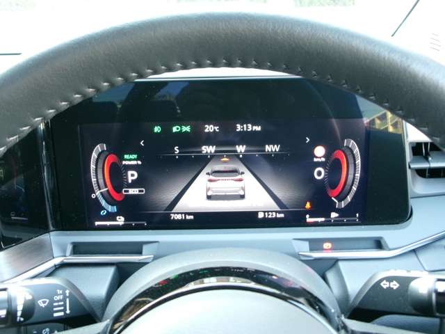 ノートオーラ1.2 G FOUR 4WD