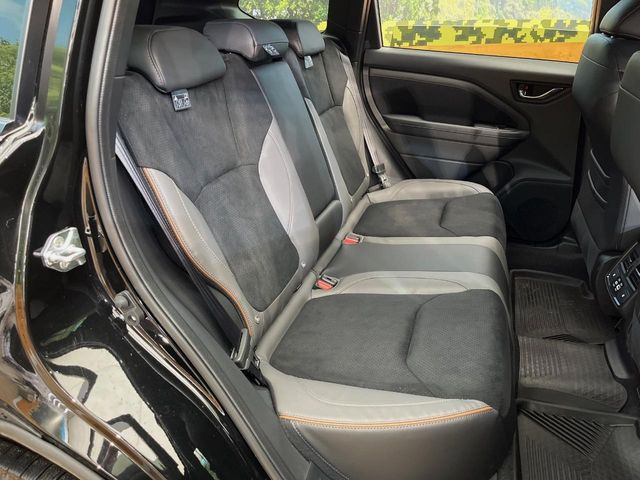 �㕔���Ȃ��C�ɂȂ�悤�ȃL�Y�E�����ւ��蓙�A�傫�ȃ_���[�W�͂Ȃ��A�ǍD�ȏ�Ԃł��B