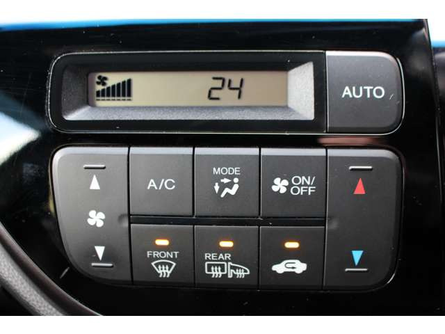 �I�[�g�G�A�R��