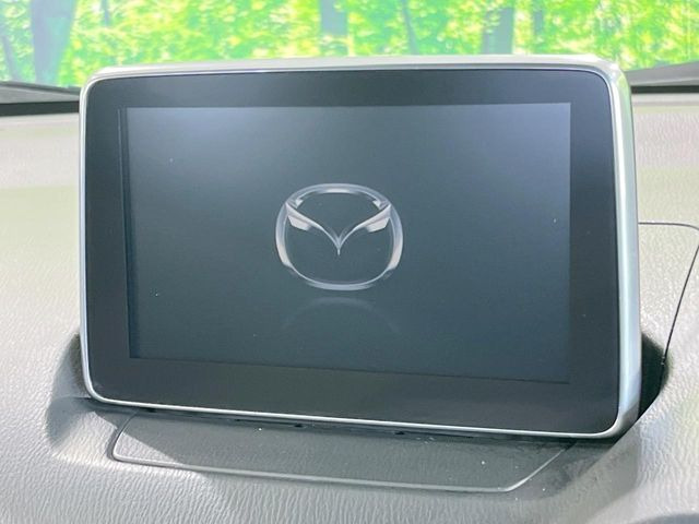 �y���[�J�[�����i�r�z�C���e���A�ɗn�����ރX�^�C���b�V���ȁu��p�݌v�v���[�J�[�i�r�𑕔��􎋔F���⑀�쐫�ȂǊ�{���\�ɂ��D��A���㎿�ȃJ�[���C�t�����y���݂��������܂��B