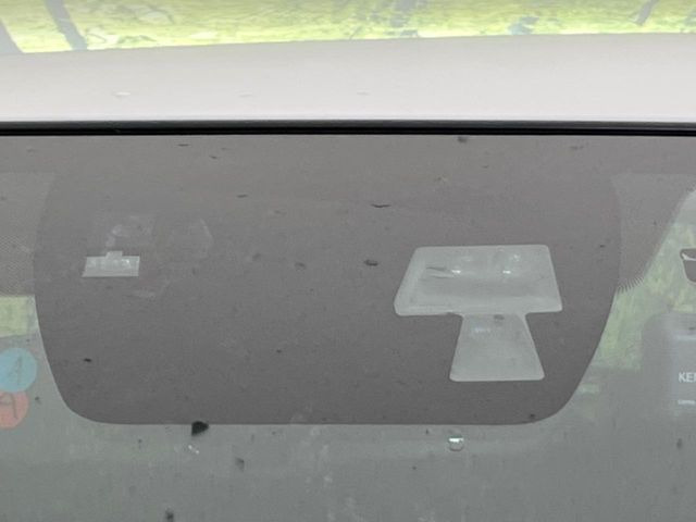 �yi-ACTIVESENSE�z���s���ɑO���̎ԗ�����F�����A�Փ˂������Ȏ��͌x��ƃu���[�L�ŏՓˉ���Ɣ�Q�y�����A�V�X�g�B�����S�Ƀh���C�u�����y���݂��������܂��B