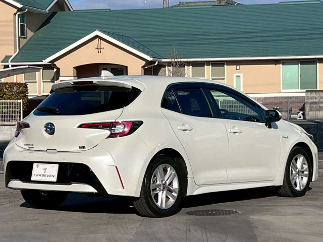 カローラスポーツ1.8 ハイブリッド G