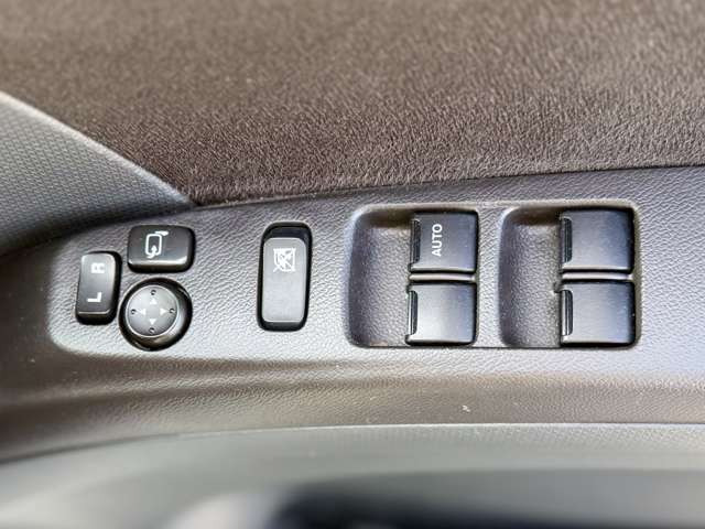 ���̓x�͐�����̔��X�̒����瓖�X�̎ԗ��������������肪�Ƃ��������܂��B���q�l�̂��ԑI�т��T�|�[�g�v���܂��B���C�y�ɂ��₢���킹�A�����X��������!