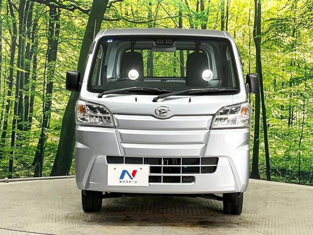 ���Ђł́A�S�ԁw�C�����Ȃ��x�̂��Ԃ̂ݎ�舵���Ă���܂��B��C�o�C���[�ɂ�錵�I�����d����̌�A���Ɍ�̎ԗ��`�F�b�N���s���A�l�N�X�e�[�W���F�肵�����i���Ȓ��ÎԂ����񋟂��Ă���܂��B