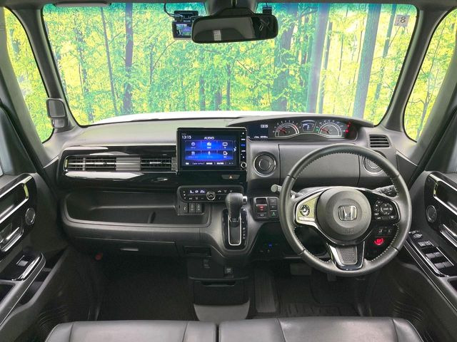 N-BOXカスタムL ターボ