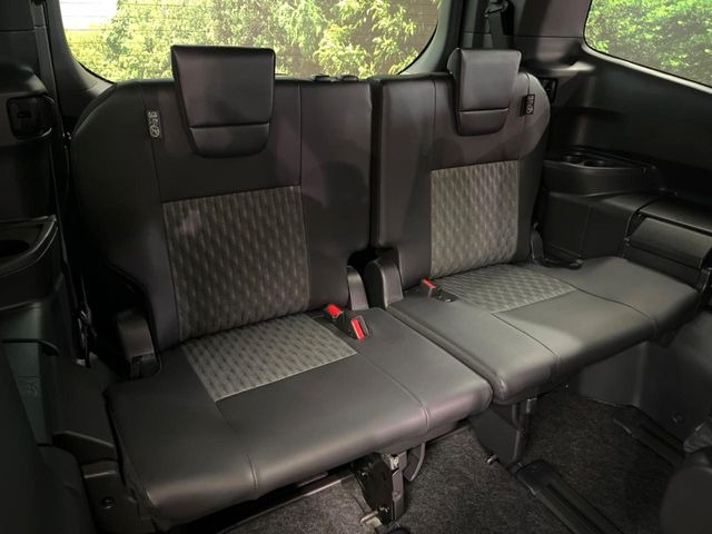 3��ڃV�[�g�͂�������ԗǍD����l�ł��������ƍ����Ē����܂��̂ŁA��l���ł̂��o���������N���N�ł��􂲉Ƒ��ŁA�C�̒m�ꂽ���ԂŁA�h���C�u�ɍs���̂��y���݂ł��ˁ�