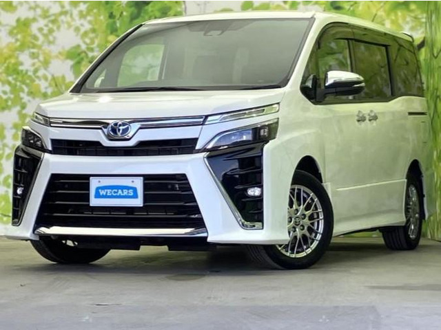 ヴォクシー1.8 ハイブリッド ZS 煌III