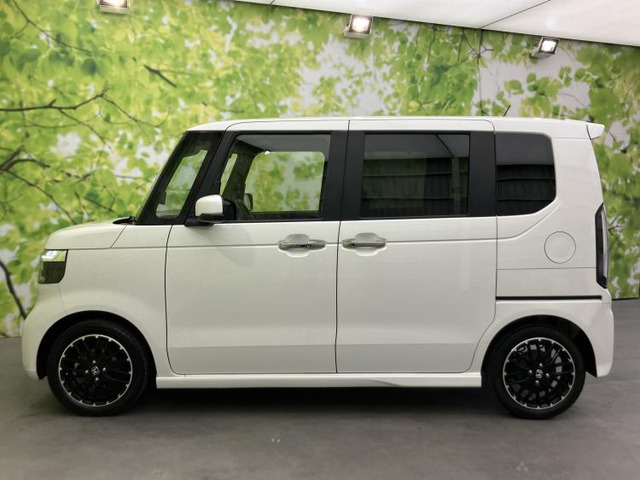 N-BOXカスタムターボ コーディネートスタイル モノトーン