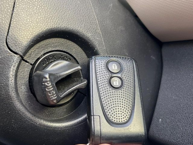 �y�L�[���X�z�������ꂽ�ꏊ����ł��{�^����Ńh�A�̊J���E�{�����ł���̂łƂ��Ă��֗�!�h�A�̌�������ɏ������邱�Ƃ�����܂����