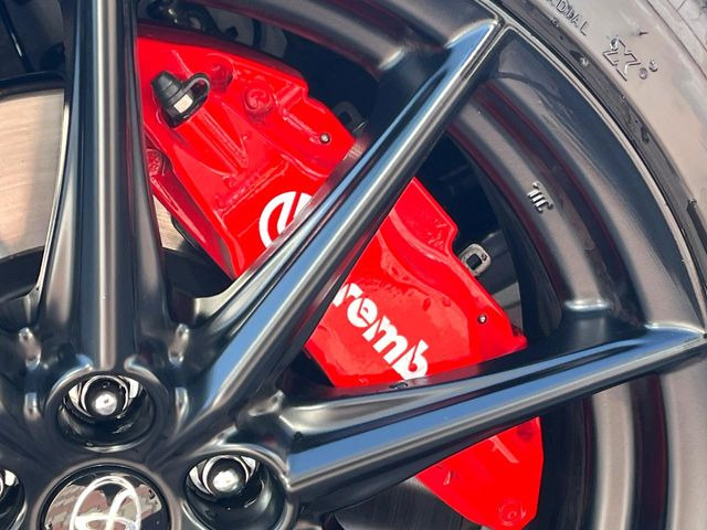 �y�u�����{���L�����p�[�z�n�C�p���[�ԗ��ɂ͋��͂ȃu���[�L���K�{!���E�̃X�[�p�[�J�[�ɂ��̗p�����C�^���A�̍������[�J�[�u�u�����{�v�𑕒�!�F�N�₩�ȃL�����p�[���X�|�[�e�B�Ȉ�ۂ��������Ă܂���