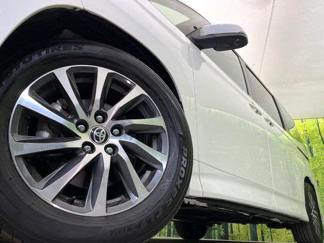 �y����17�C���`�A���~�z�C�[���z�O�ςɃ}�b�`���������A���~�z�C�[���𑕒����Ă���܂��B�e��ЊO�A���~�z�C�[����A�X�^�b�h���X�^�C�����戵�����Ă���܂��B���񂲑��k����������