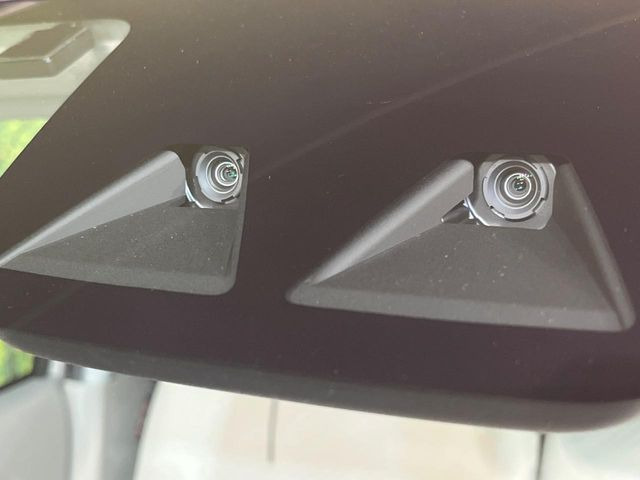 �y�X�}�[�g�A�V�X�g�z���s���ɑO���̎ԗ�����F�����A�Փ˂������Ȏ��͌x��ƃu���[�L�ŏՓˉ���Ɣ�Q�y�����A�V�X�g�B�����S�Ƀh���C�u�����y���݂��������܂��B