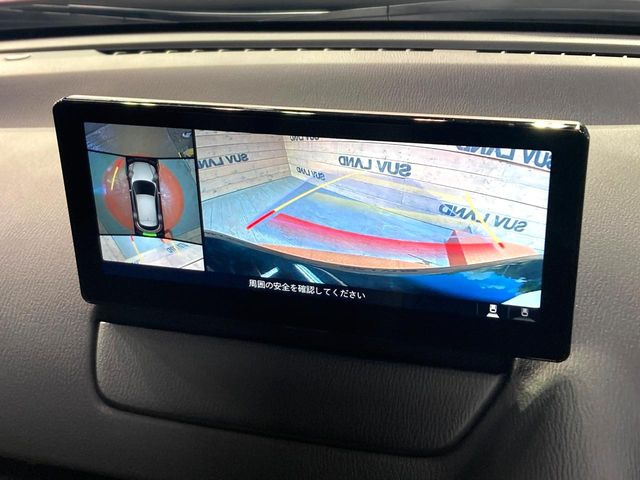 �y360&deg;�r���[���j�^�[�z��p�̃J�����ɂ��A�ォ�猩���낵���悤�Ȏ��_��360�x�N���}�̎��͂��m�F���邱�Ƃ��ł��܂������p�������m�F���₷���A�����ꏊ�ł̐؂�Ԃ��⒓�Ԃ��X���[�Y�ɍs���܂��B