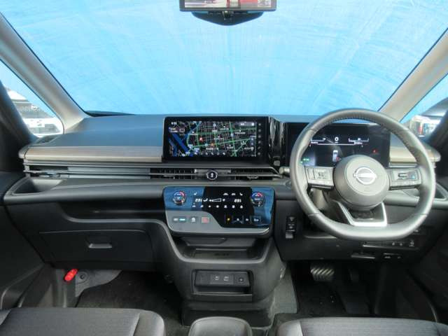 セレナ1.4 e-4ORCE ハイウェイスターV 4WD