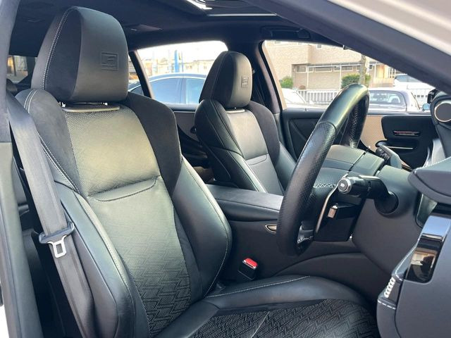 �^�]�ȃV�[�g���͎g�p�������Ȃ��A�ǍD�ȏ�ԂƂȂ��Ă��܂��B���J�Ɏg���Ă������Ƃ��悭�킩��܂��ˁB