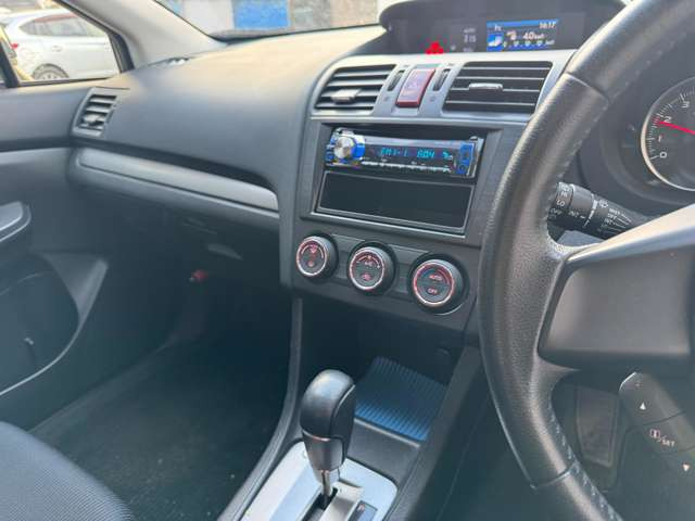 ���[�Ԃ܂łɎԗ������Ȃǐ�C�X�^�b�t����Ƃ������܂��� �����̓X�`�[�������͂��߁A�ł��邾���C���悭����肢��������悤�����������܂�!�O���͋@�B�Ŗ����������āA���b�N�X�R�[�e�B���O�������Ă��܂��B