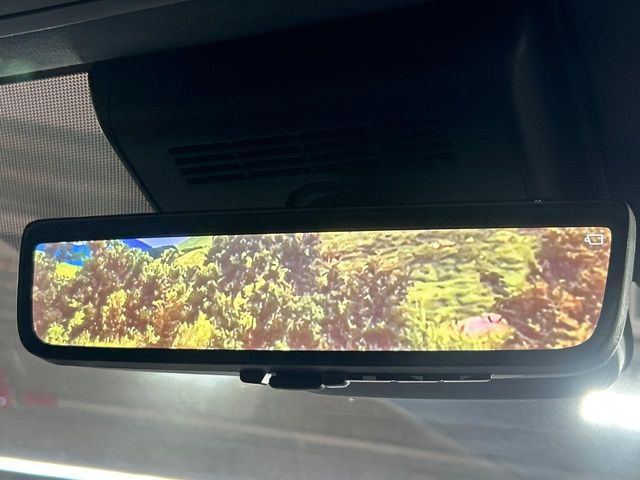 �y�f�W�^���C���i�[�~���[�z��Ȃ̑傫�ȉו��⓯��҂Ō�����m�F���Â炢���ł����S!�J�������B�e�����ԗ�����̉f�������[���~���[���ɕ\���B�N���A�Ȏ��E�ŏ󋵂̊m�F���\�ł�!