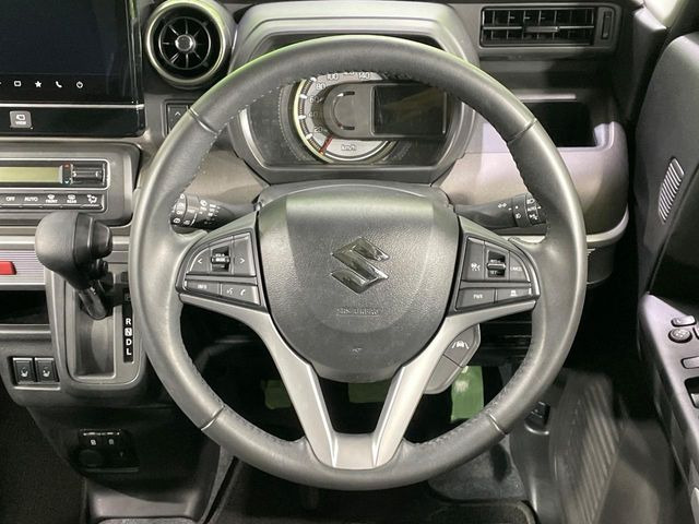 �y�����v�����X�e�A�����O�z�㎿�Ȋv���g�p���邱�ƂŁA��ɂ����������݂ƂĂ��^�]���₷���n���h���ł���