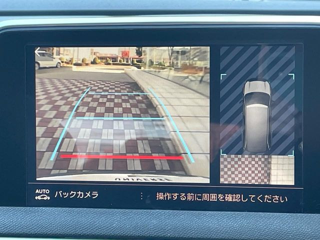 ���p�m���~�b�N�r���[���j�^�[:��p�̃J�����ɂ��A�ォ�猩���낵���悤�Ȏ��_��360�x�N���}�̎��͂��m�F���邱�Ƃ��ł��܂������p�������m�F���₷���A�����ꏊ�ł̐؂�Ԃ��⒓�Ԃ��X���[�Y�ɍs���܂��B