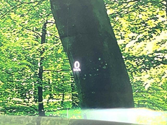 �y�w�b�h�A�b�v�f�B�X�v���C�z���݂̑��x�⑖�s�����f�W�^���\���ŉ^�]�ȑO���̃K���X�ɓ��e!�^�]���A�ڐ������炳���K�v�ȏ����m�F�ł���̂łƂ��Ă��֗��ň��S!