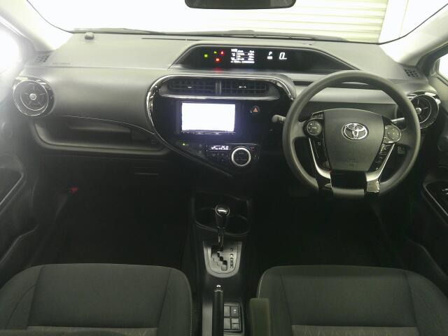 ���O���̐��|�E�K���X�n�{�f�B�R�[�e�B���O��CAR�N���[�j���O���Ǝ҂��{�H�������܂��̂ő�ϐ����B�I���b�N�X�����Ԃł݂͂Ȃ��܂ɉ��K�ȃh���C�u�����񑩁B