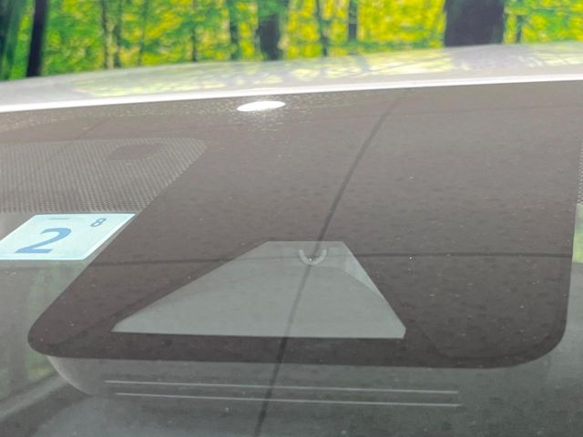 �y�v���N���b�V���Z�[�t�e�B�z�O���̎ԗ��������m���A�Փ˂������Ȏ��͌x��Œ��ӂ𑣂��A�u���[�L�𓥂ޗ͂��T�|�[�g�B�u���[�L�𓥂߂Ȃ������ꍇ�͏Փ˔�Q�y���u���[�L���쓮�A�Փˉ�����T�|�[�g���܂��B