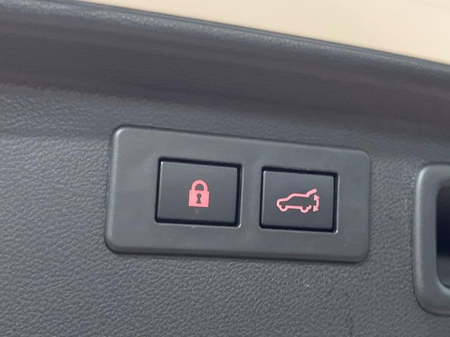 �y�p���[�o�b�N�h�A�z�X�}�[�g�L�[��^�]�Ȃ̃{�^�������������Ń��A�Q�[�g�������ŊJ���܂�!�ו��������Ă��鎞��A�����ʒu�ɂ���o�b�N�h�A��߂�ۂɕ֗��ȋ@�\�ł���