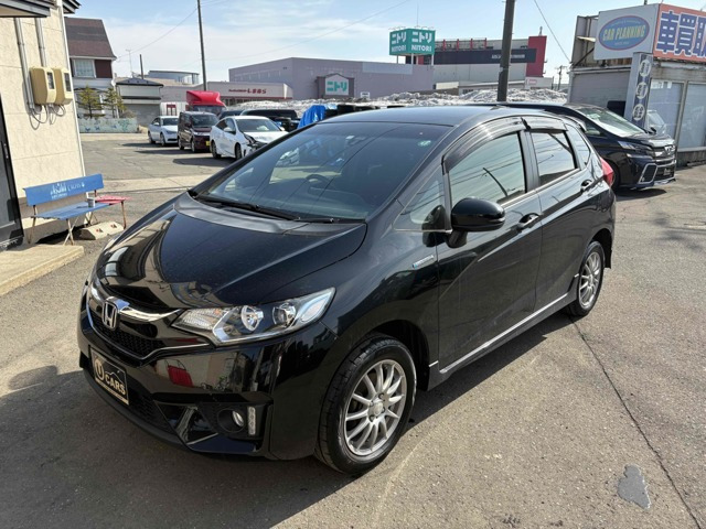 フィット1.5 ハイブリッド Sパッケージ 4WD