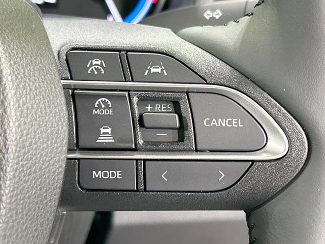 �y�g���^�Z�[�t�e�B�Z���X�z���s���ɑO���̎ԗ�����F�����A�Փ˂������Ȏ��͌x��ƃu���[�L�ŏՓˉ���Ɣ�Q�y�����A�V�X�g�B�����S�Ƀh���C�u�����y���݂��������܂��B