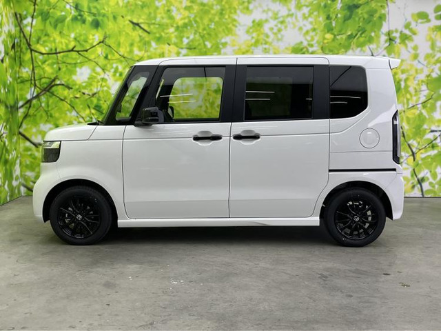 N-BOXカスタムブラック スタイル