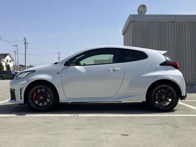 GRヤリス1.6 RZ ハイ パフォーマンス 4WD