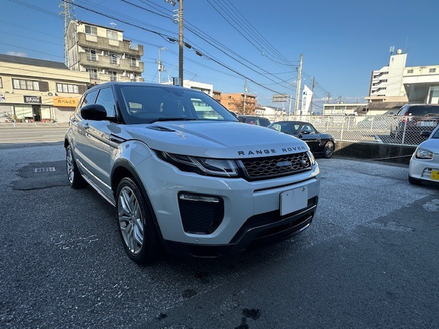 レンジローバーイヴォークHSE ダイナミック 4WD