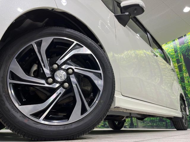 �y����15�C���`�A���~�z�C�[���z�O�ςɃ}�b�`���������A���~�z�C�[���𑕒����Ă���܂��B�e��ЊO�A���~�z�C�[����A�X�^�b�h���X�^�C�����戵�����Ă���܂��B���񂲑��k����������